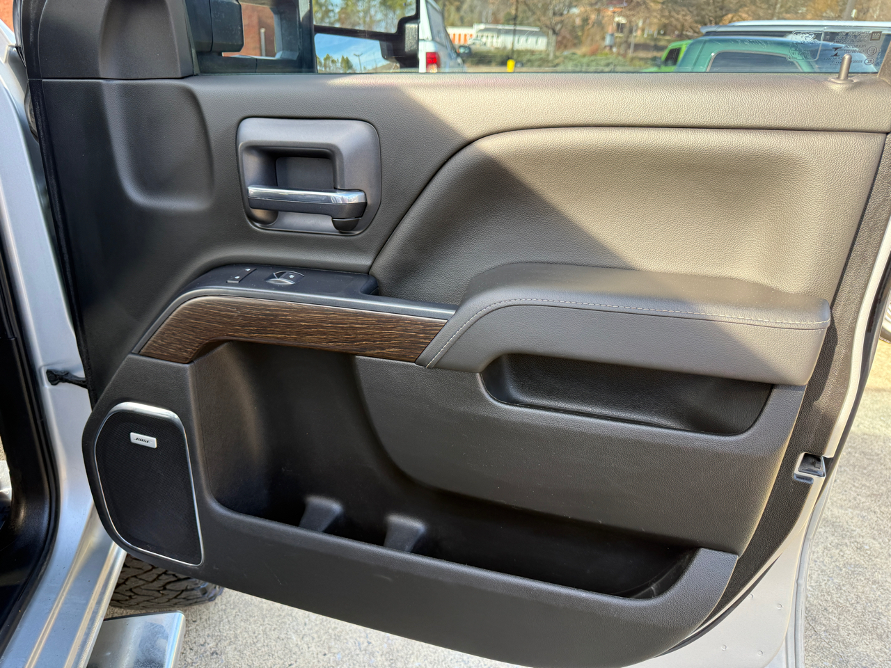 GMC Sierra 2500HD Denali Crew Cab 4WD 2019