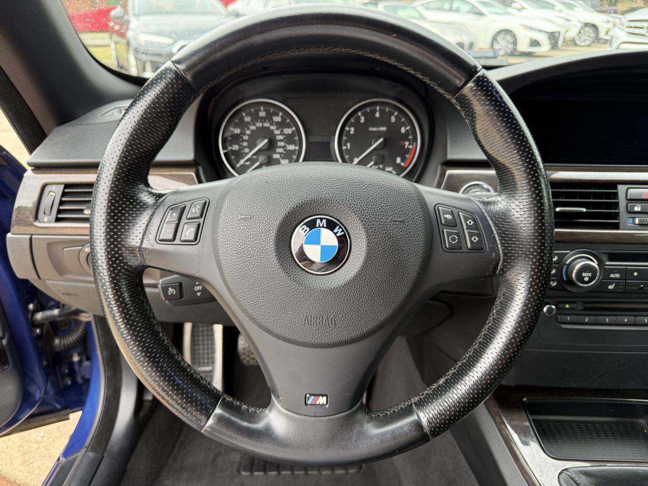 BMW 3-Series 335i Convertible 2011