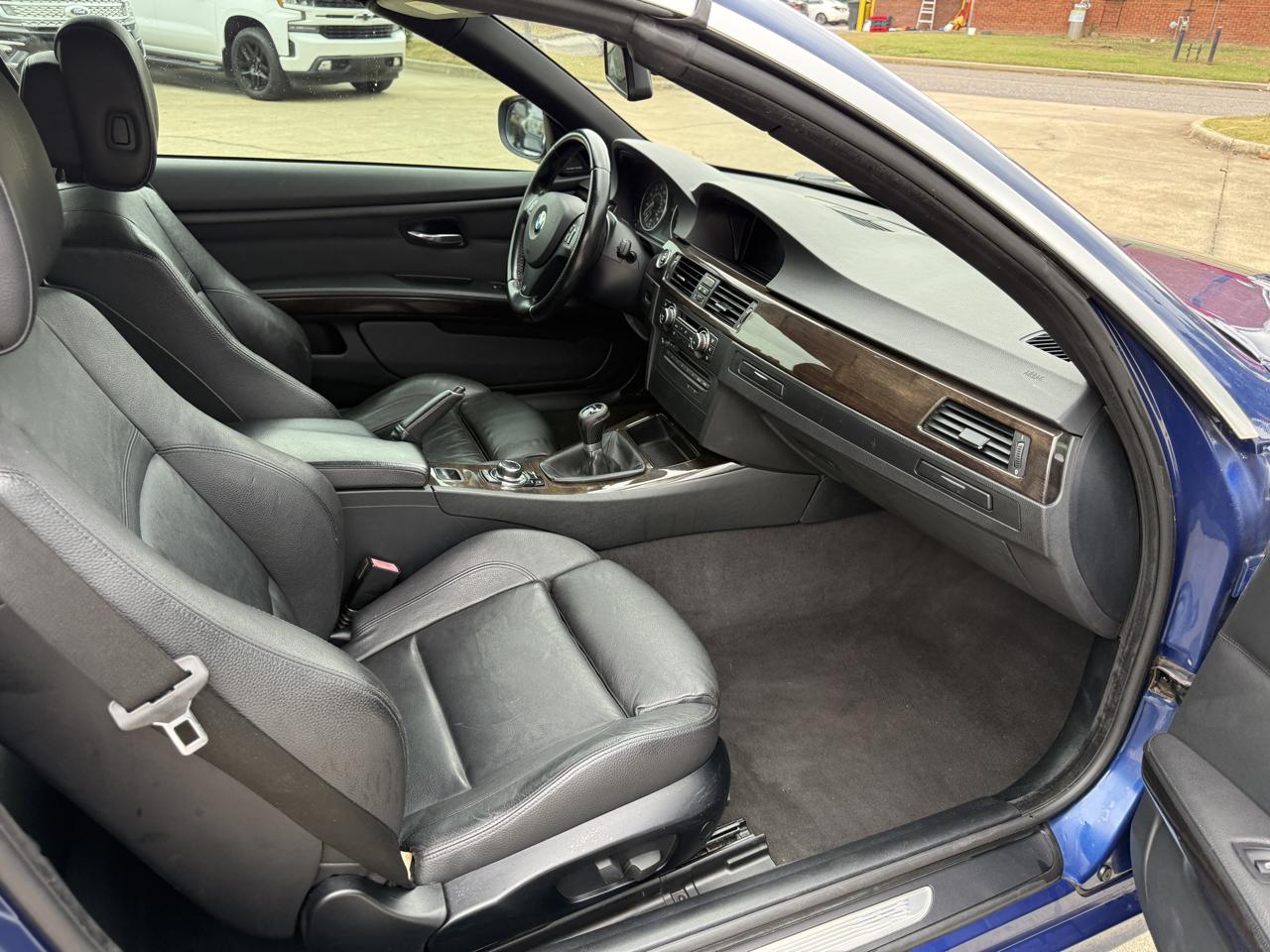BMW 3-Series 335i Convertible 2011