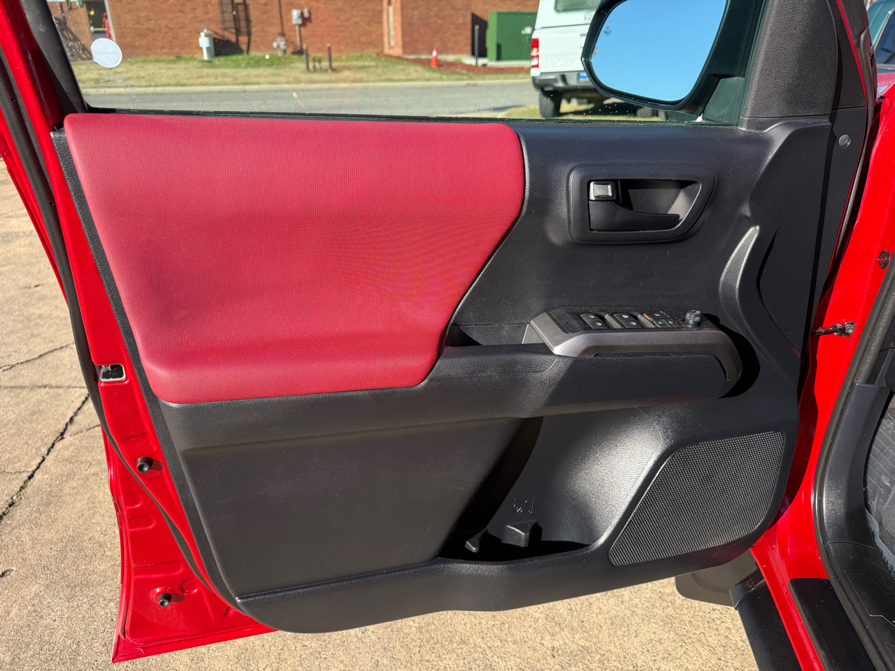 Toyota Tacoma SR5 Double Cab Super Long Bed V6 6AT 4WD 2019