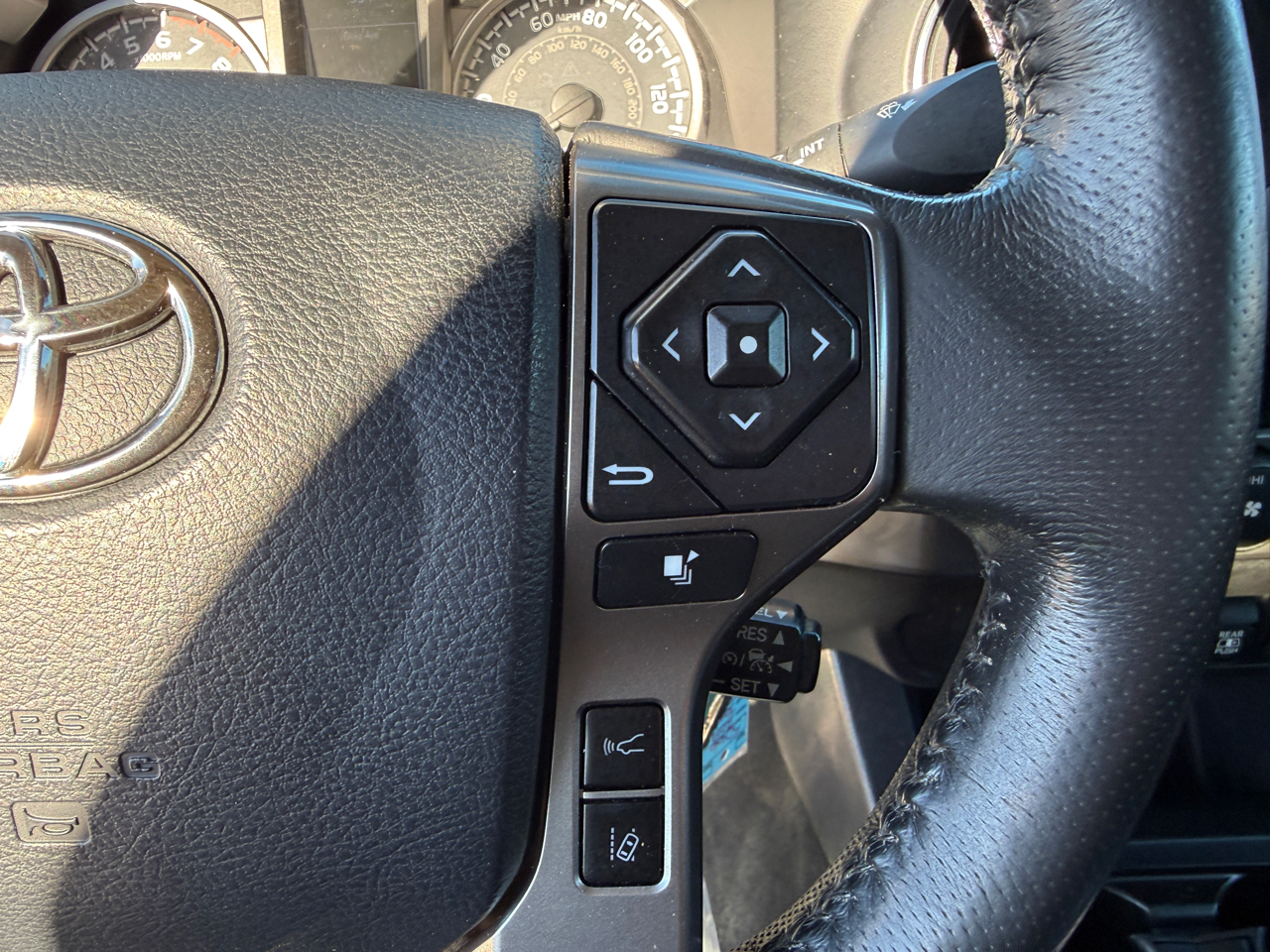 Toyota Tacoma SR5 Double Cab Super Long Bed V6 6AT 4WD 2019