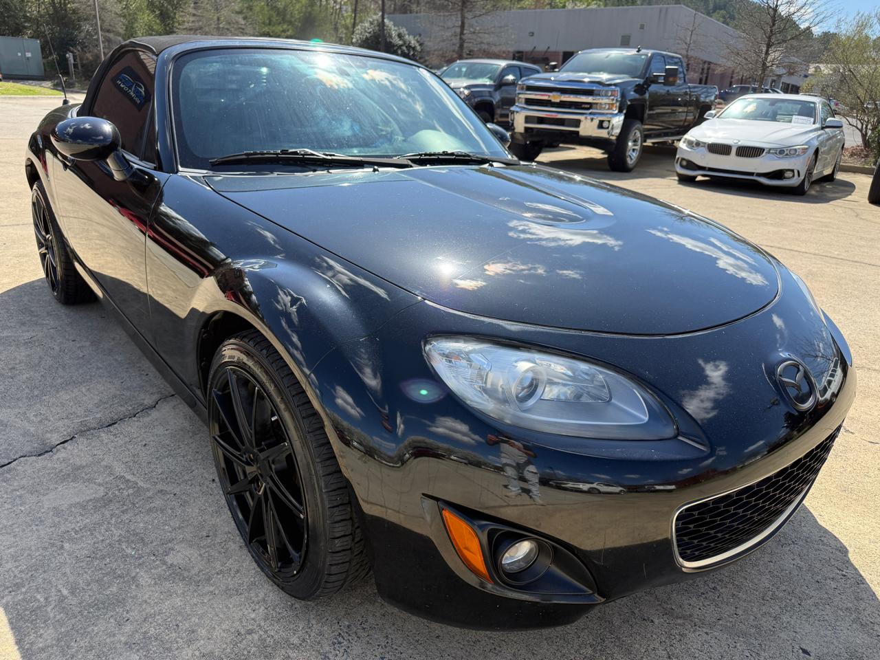 Mazda MX-5 Miata Grand Touring 2012