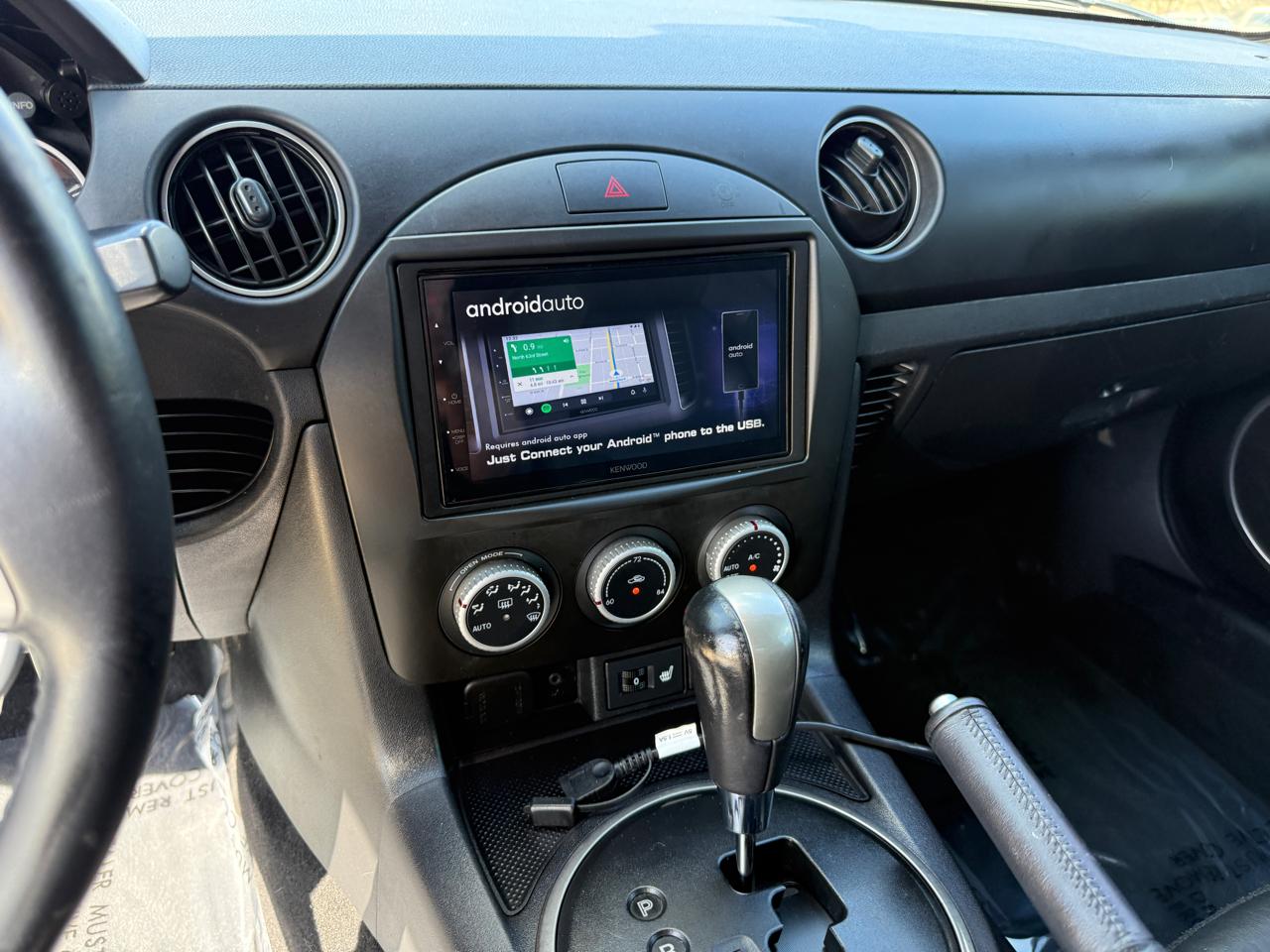 Mazda MX-5 Miata Grand Touring 2012