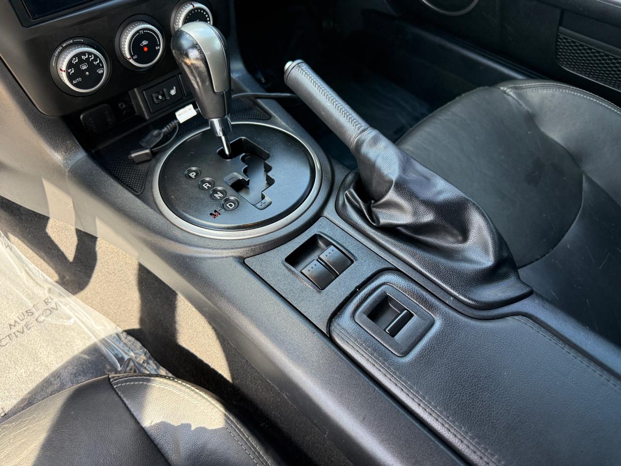 Mazda MX-5 Miata Grand Touring 2012