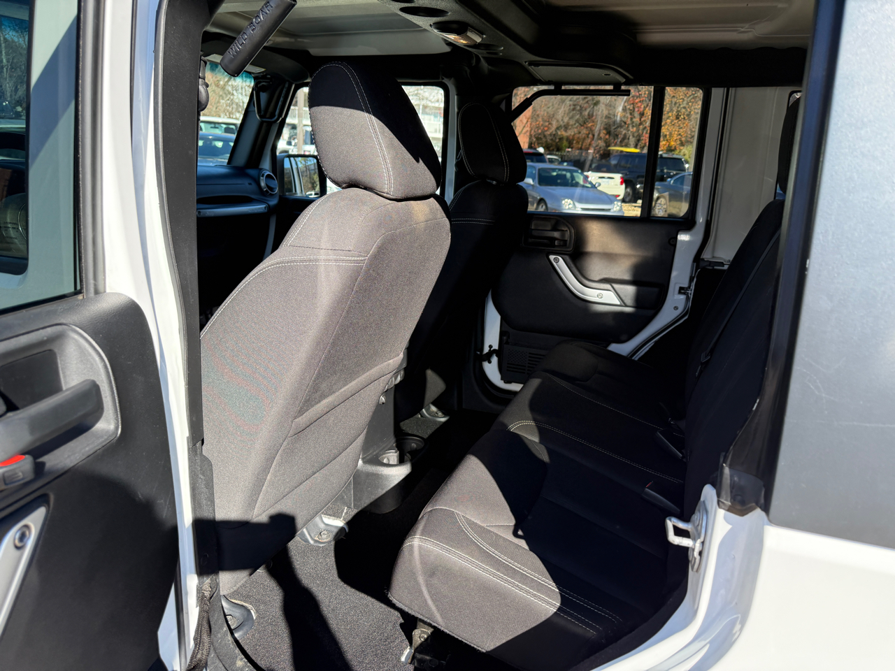 Jeep Wrangler Unlimited Sahara 4WD 2015