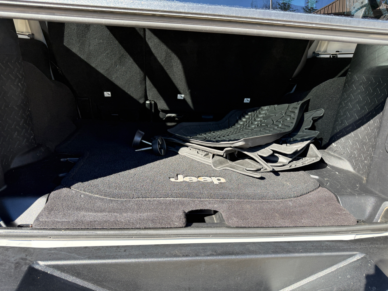 Jeep Wrangler Unlimited Sahara 4WD 2015