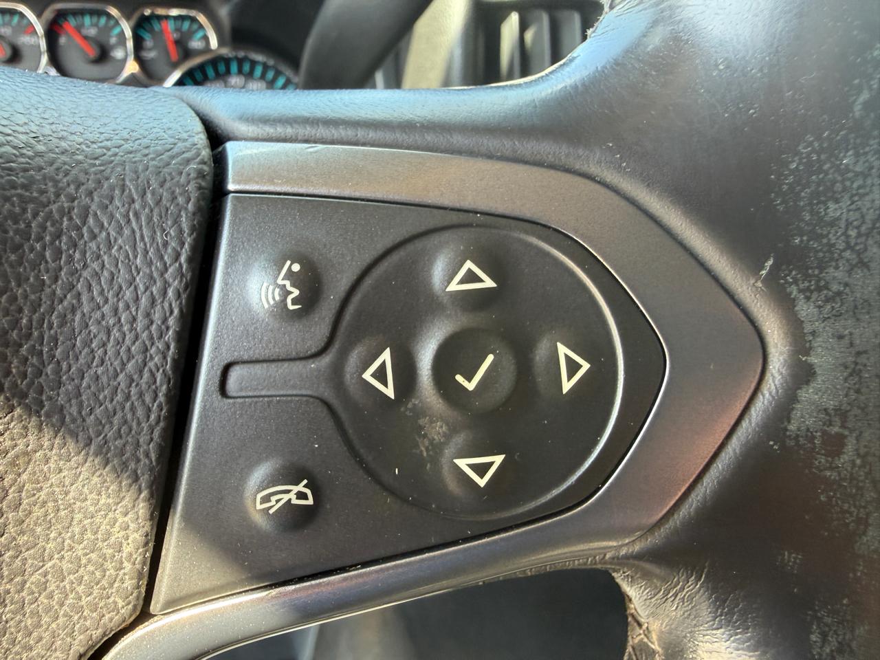 Chevrolet Silverado 2500HD LT Crew Cab 4WD 2015