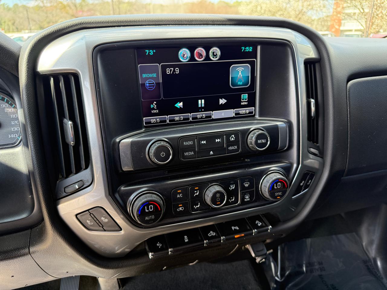 Chevrolet Silverado 2500HD LT Crew Cab 4WD 2015