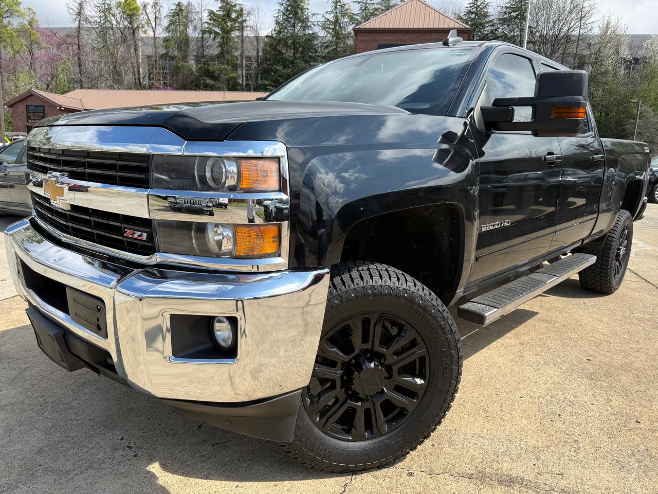 2015 Chevrolet Silverado 2500HD LT Crew Cab 4WD