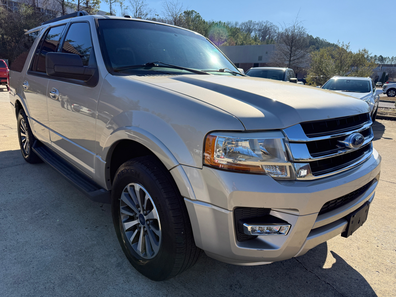 Ford Expedition 119" WB XLT 2017