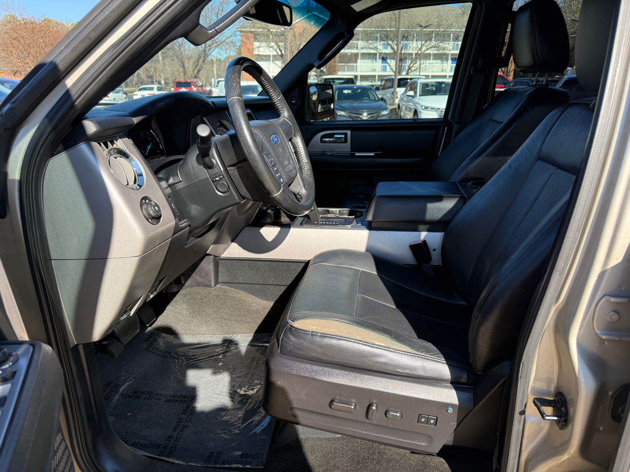 Ford Expedition 119" WB XLT 2017