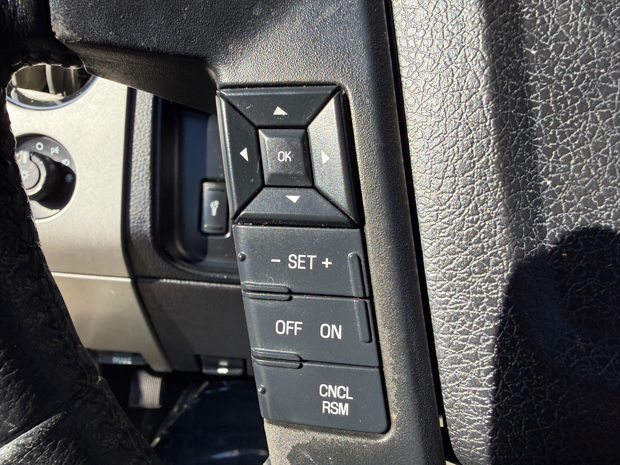 Ford Expedition 119" WB XLT 2017