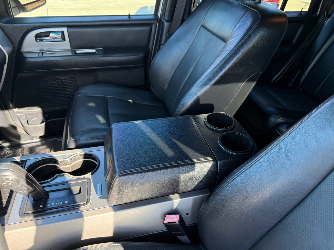 Ford Expedition 119" WB XLT 2017