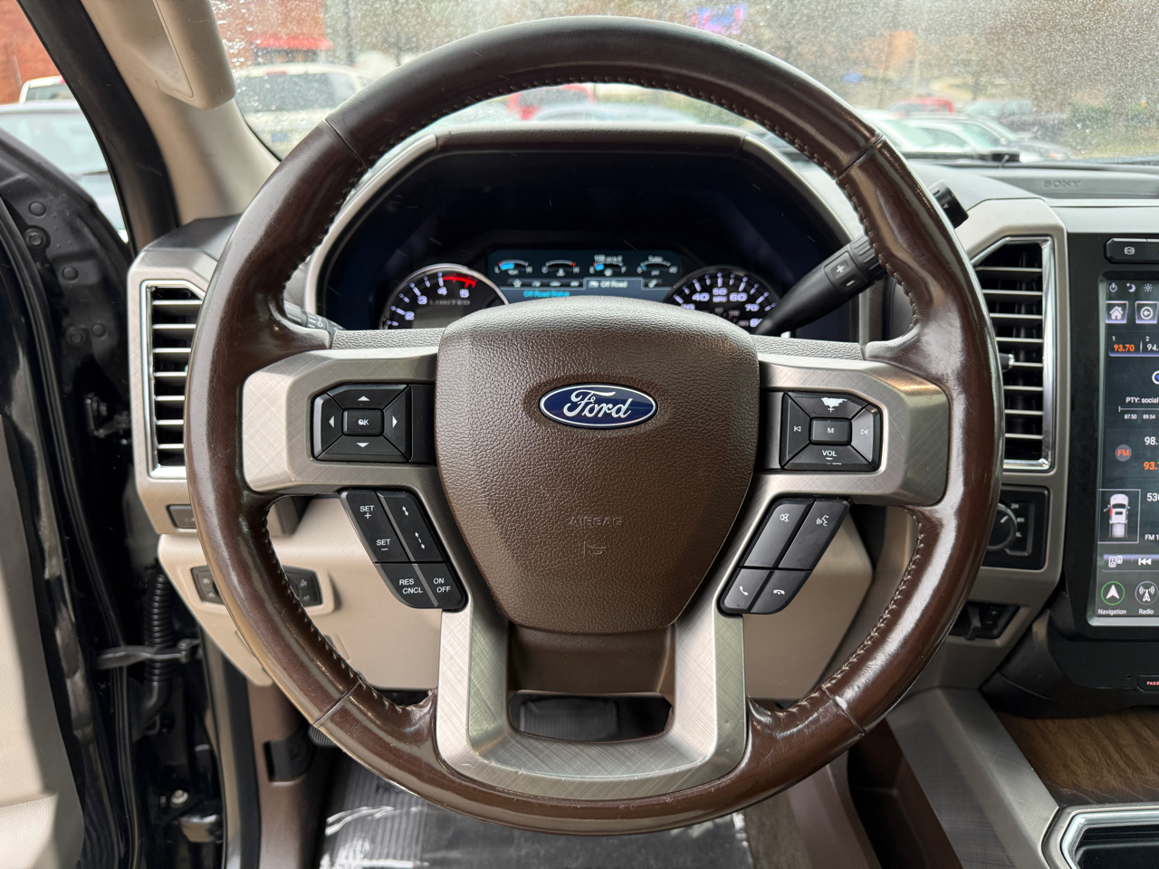 Ford F-250 SD Limited Crew Cab 4WD 2018