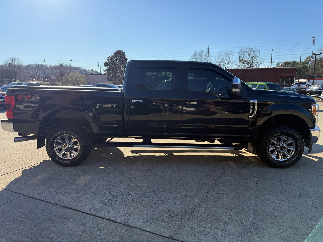 Ford F-250 SD Lariat Crew Cab 4WD 2017