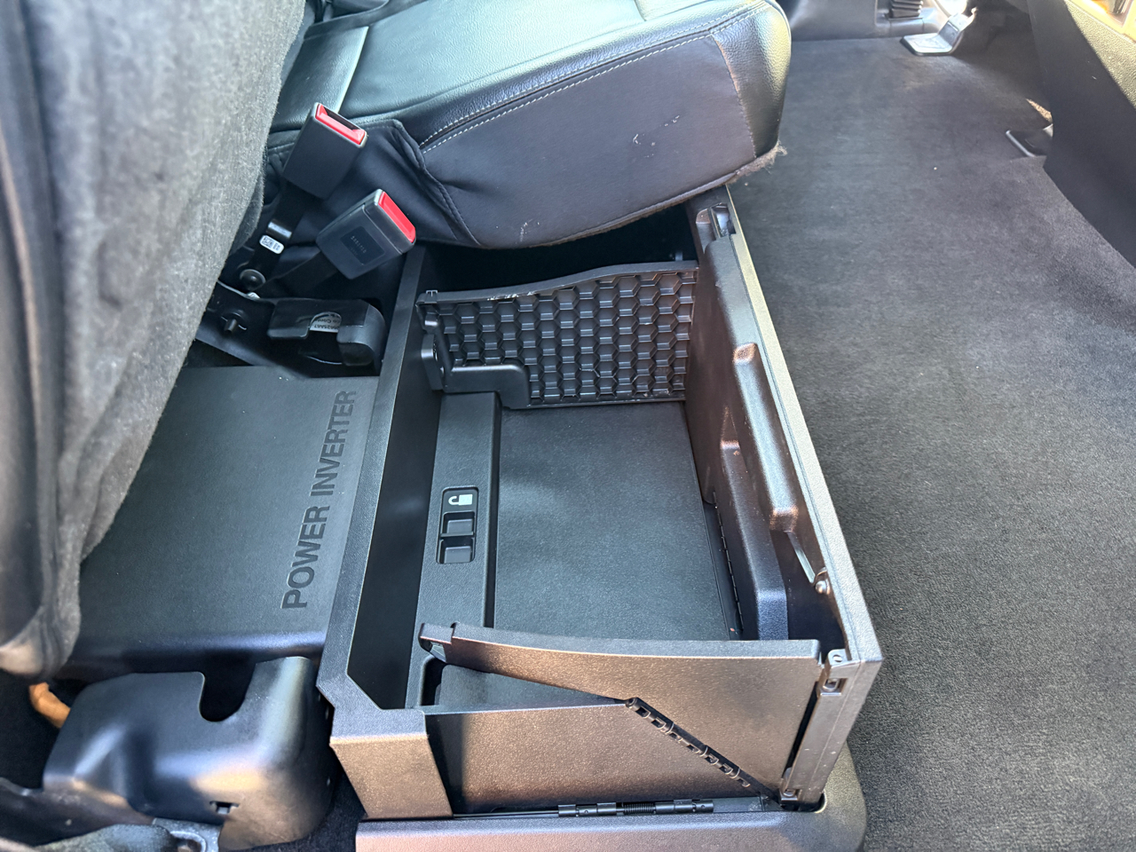 Ford F-250 SD Lariat Crew Cab 4WD 2017