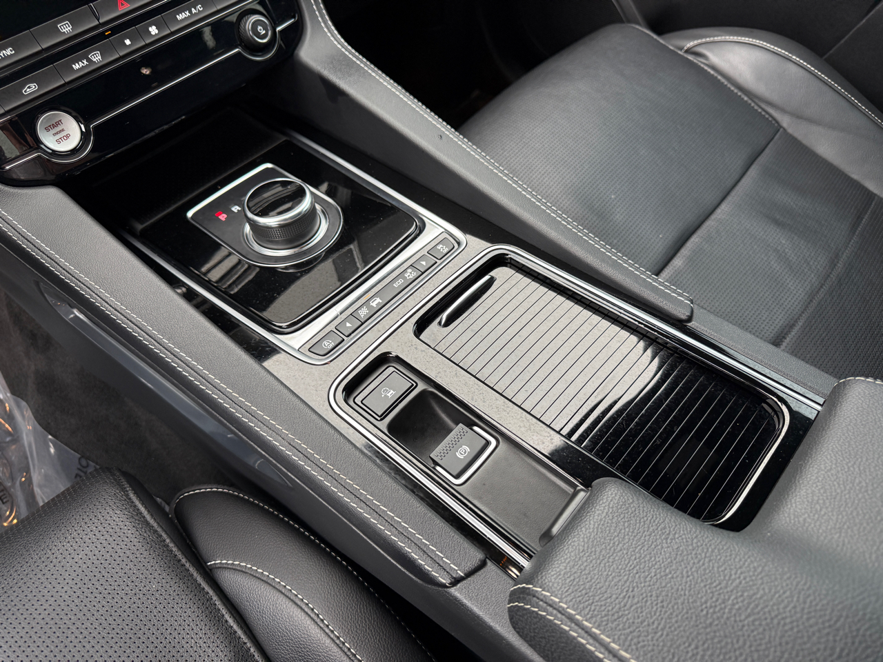 Jaguar F-Pace S 2019