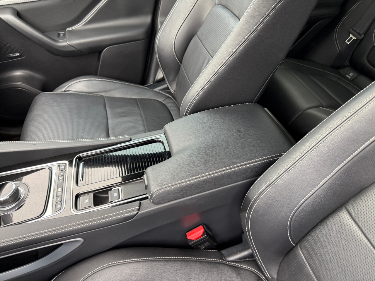 Jaguar F-Pace S 2019