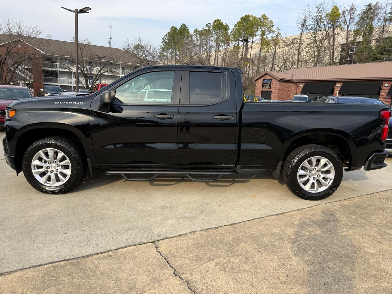 Chevrolet Silverado 1500 Custom Double Cab 4WD 2020