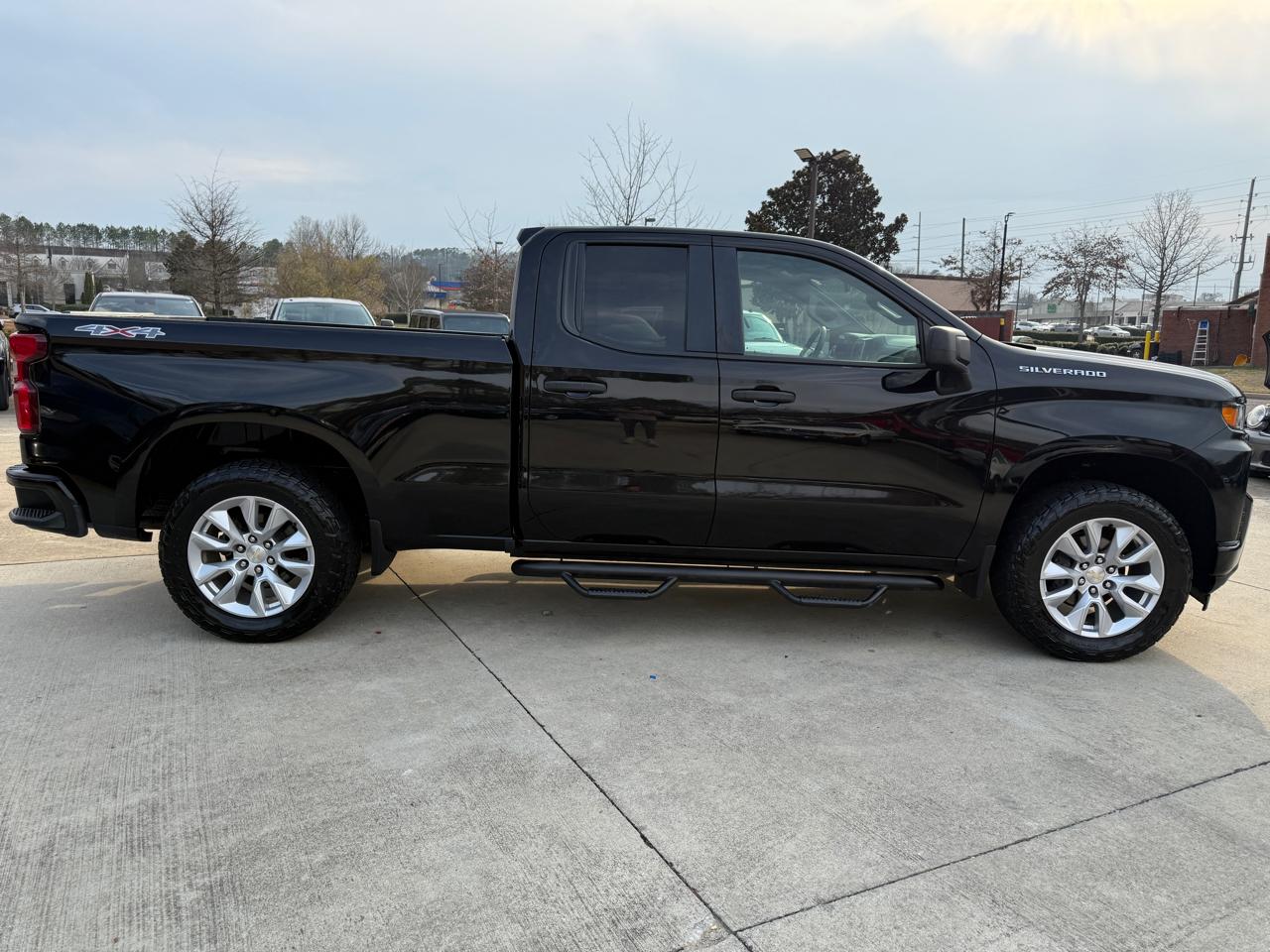 Chevrolet Silverado 1500 Custom Double Cab 4WD 2020