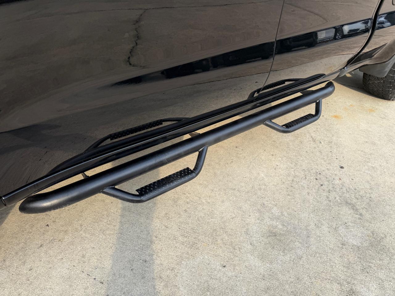 Chevrolet Silverado 1500 Custom Double Cab 4WD 2020