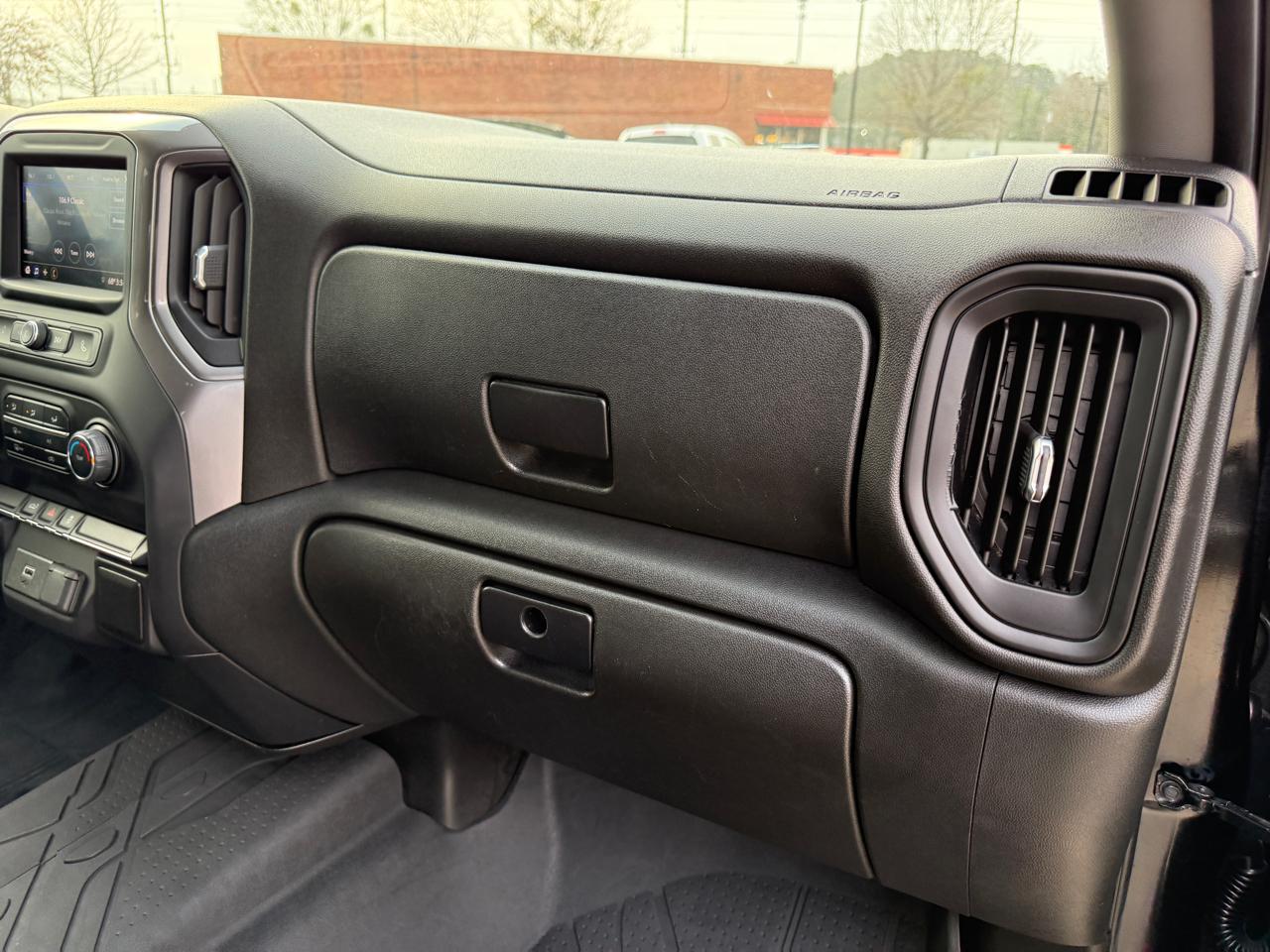 Chevrolet Silverado 1500 Custom Double Cab 4WD 2020