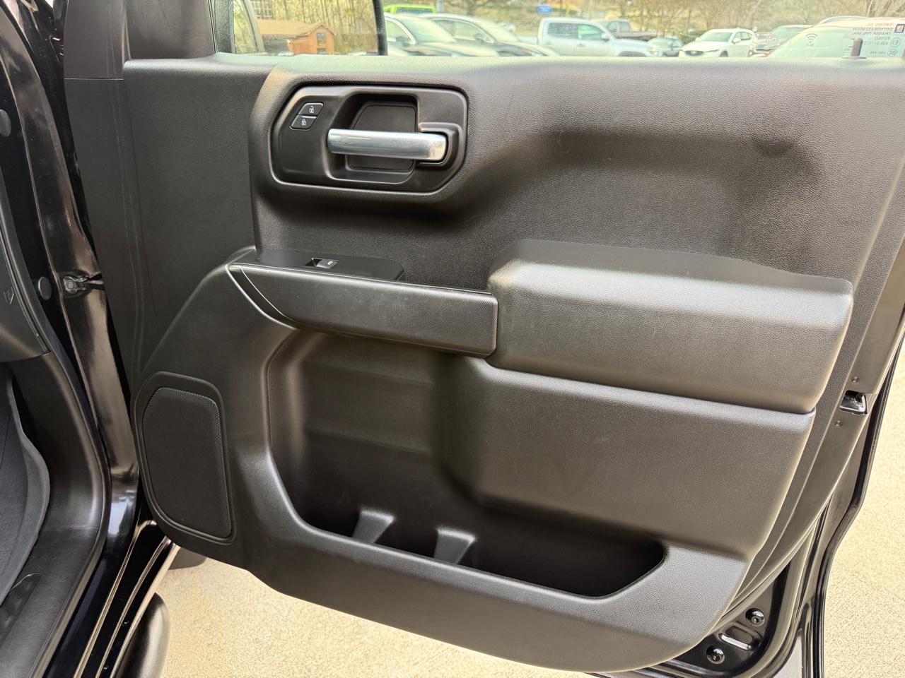 Chevrolet Silverado 1500 Custom Double Cab 4WD 2020