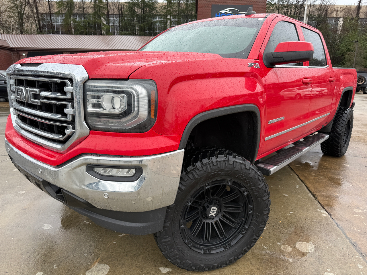 2017 GMC Sierra 1500 SLT Crew Cab Long Box 4WD