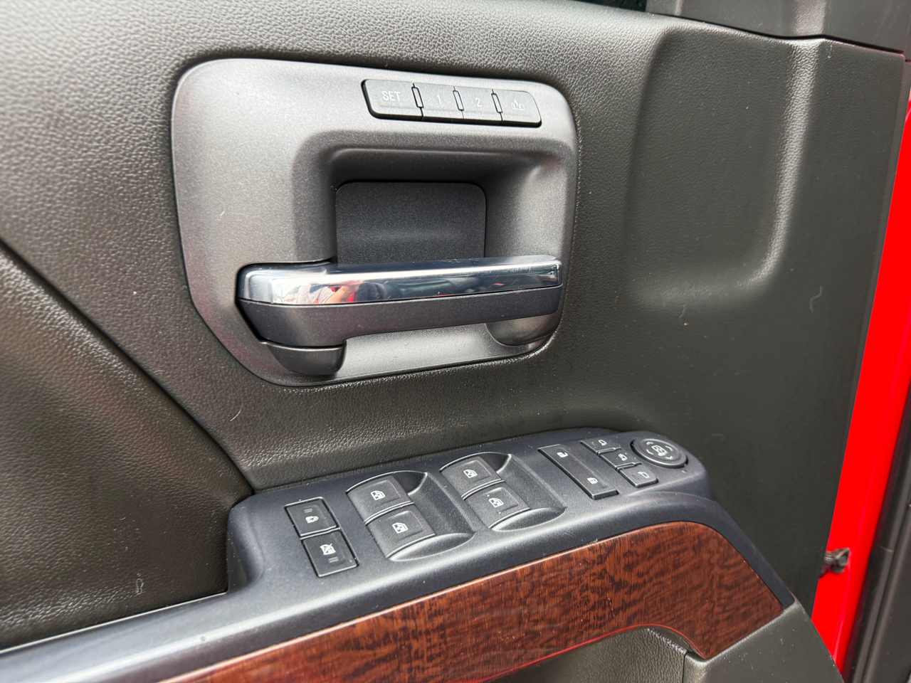 GMC Sierra 1500 SLT Crew Cab Long Box 4WD 2017