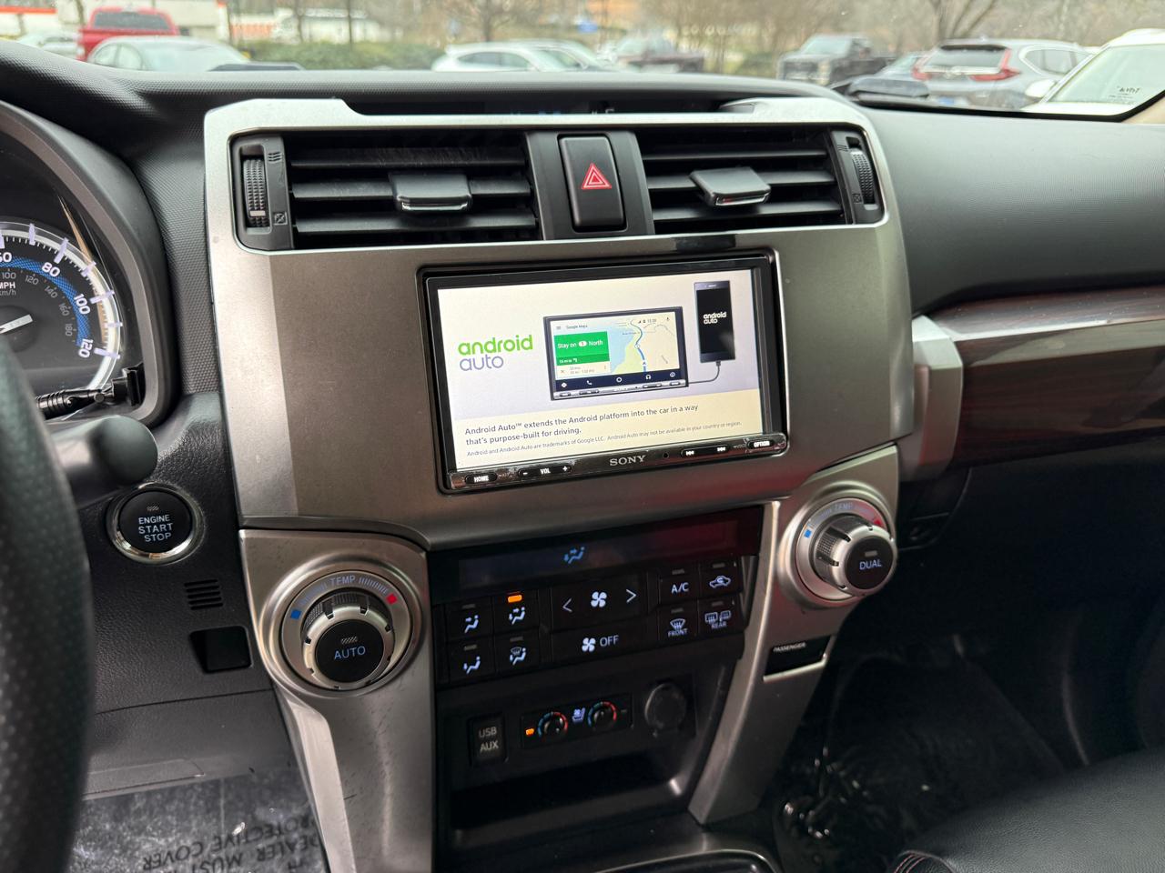 Toyota 4Runner SR5 2WD 2016