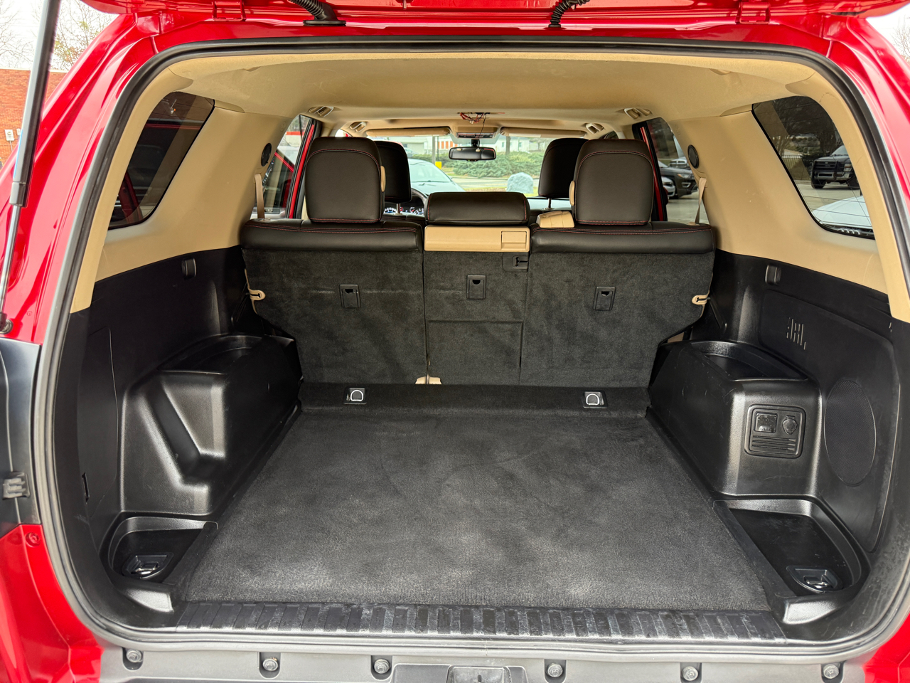 Toyota 4Runner SR5 2WD 2016