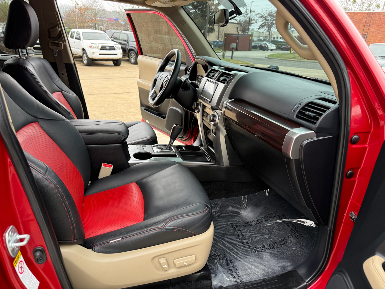 Toyota 4Runner SR5 2WD 2016