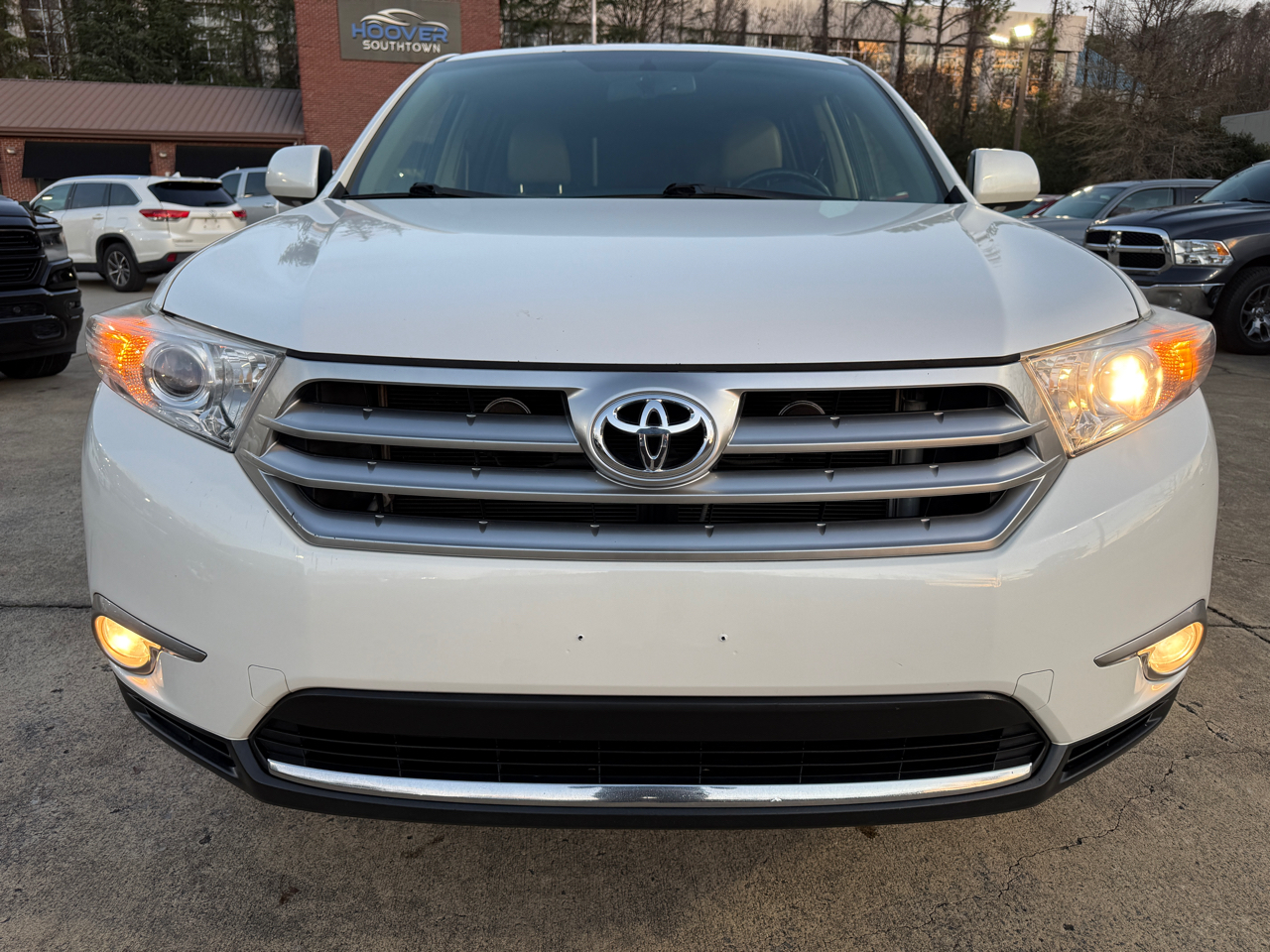 Toyota Highlander Limited 2WD 2013