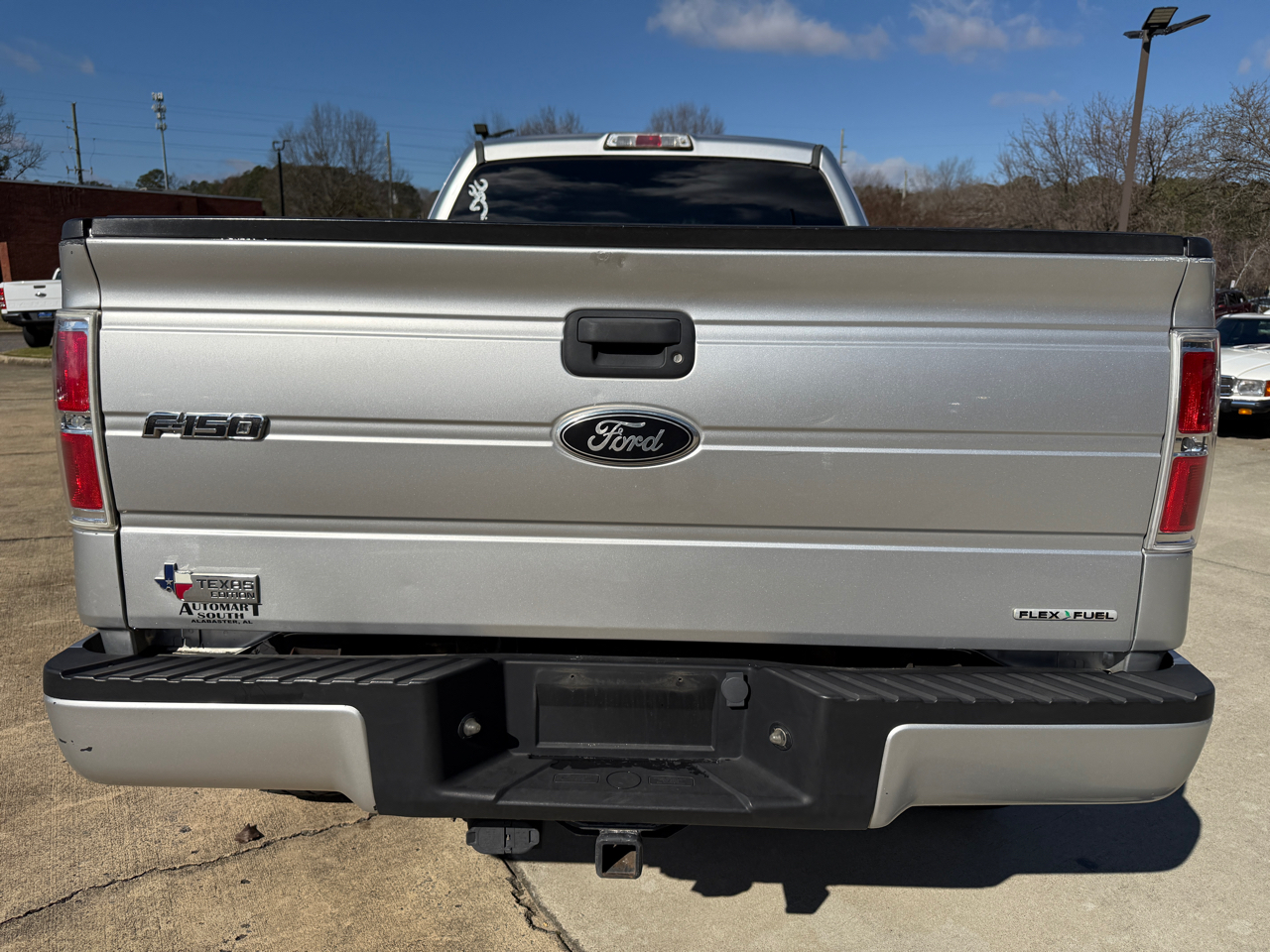Ford F-150 XLT SuperCab 8-ft. Bed 2WD 2011