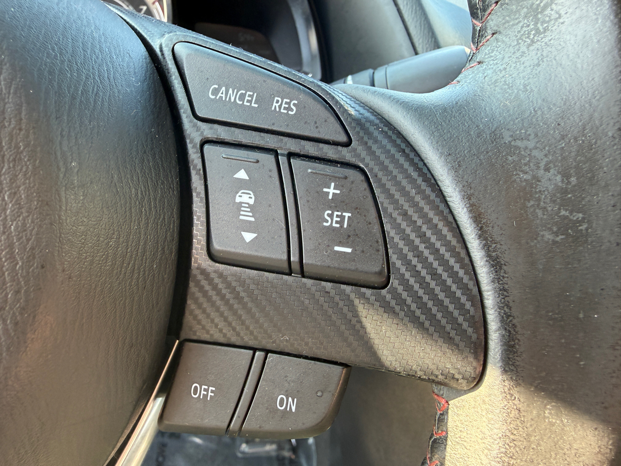 Mazda MAZDA3 s Grand Touring AT 4-Door 2015