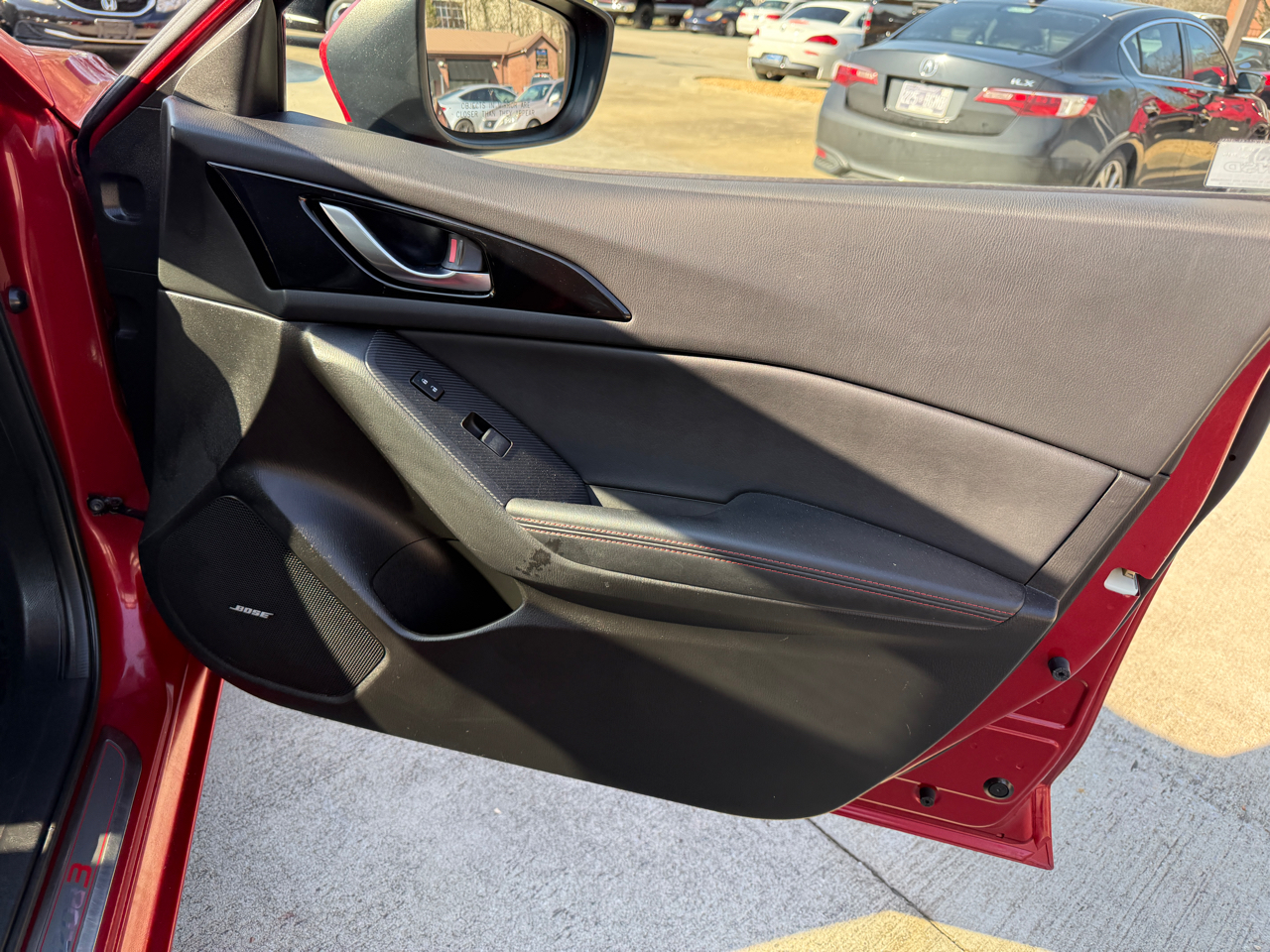 Mazda MAZDA3 s Grand Touring AT 4-Door 2015