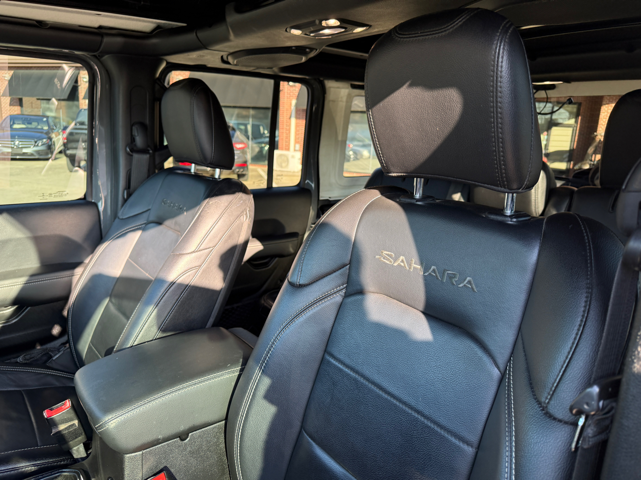 Jeep Wrangler Unlimited Sahara 2019