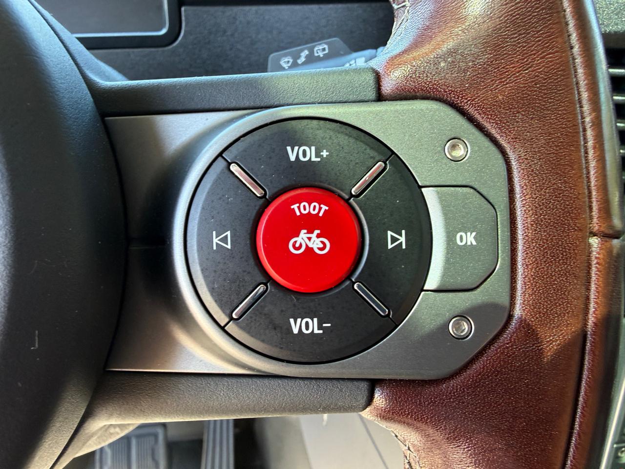 Ineos Grenadier Fieldmaster Edition AWD 2024