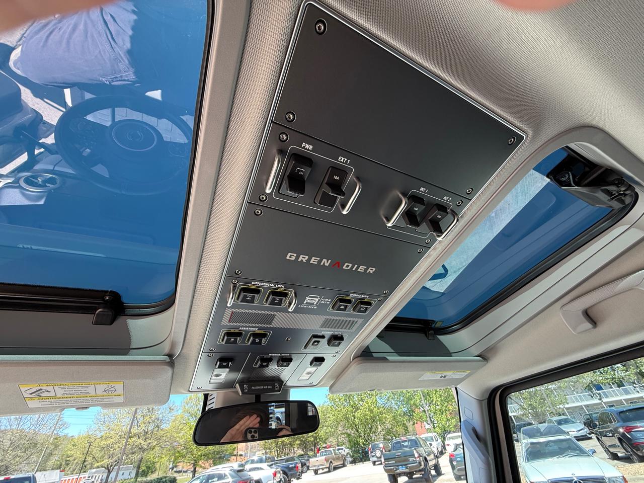 Ineos Grenadier Fieldmaster Edition AWD 2024