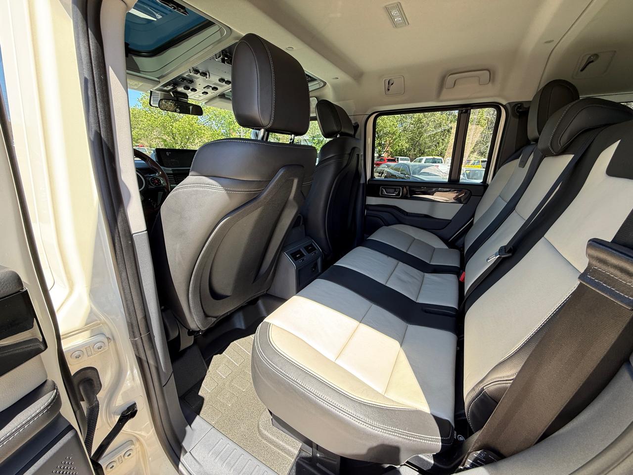 Ineos Grenadier Fieldmaster Edition AWD 2024