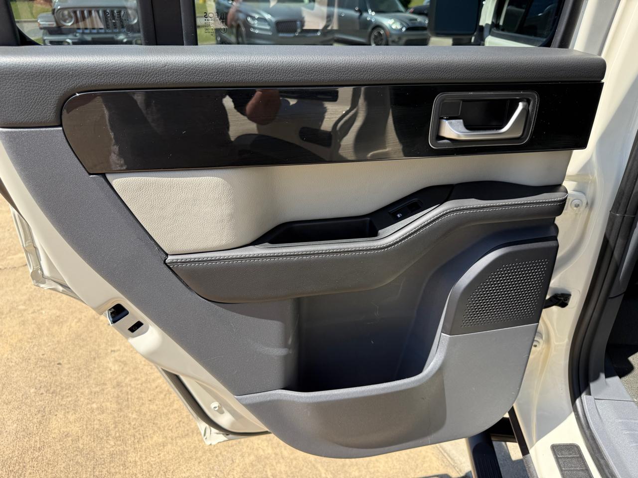 Ineos Grenadier Fieldmaster Edition AWD 2024