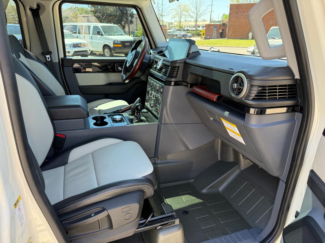 Ineos Grenadier Fieldmaster Edition AWD 2024