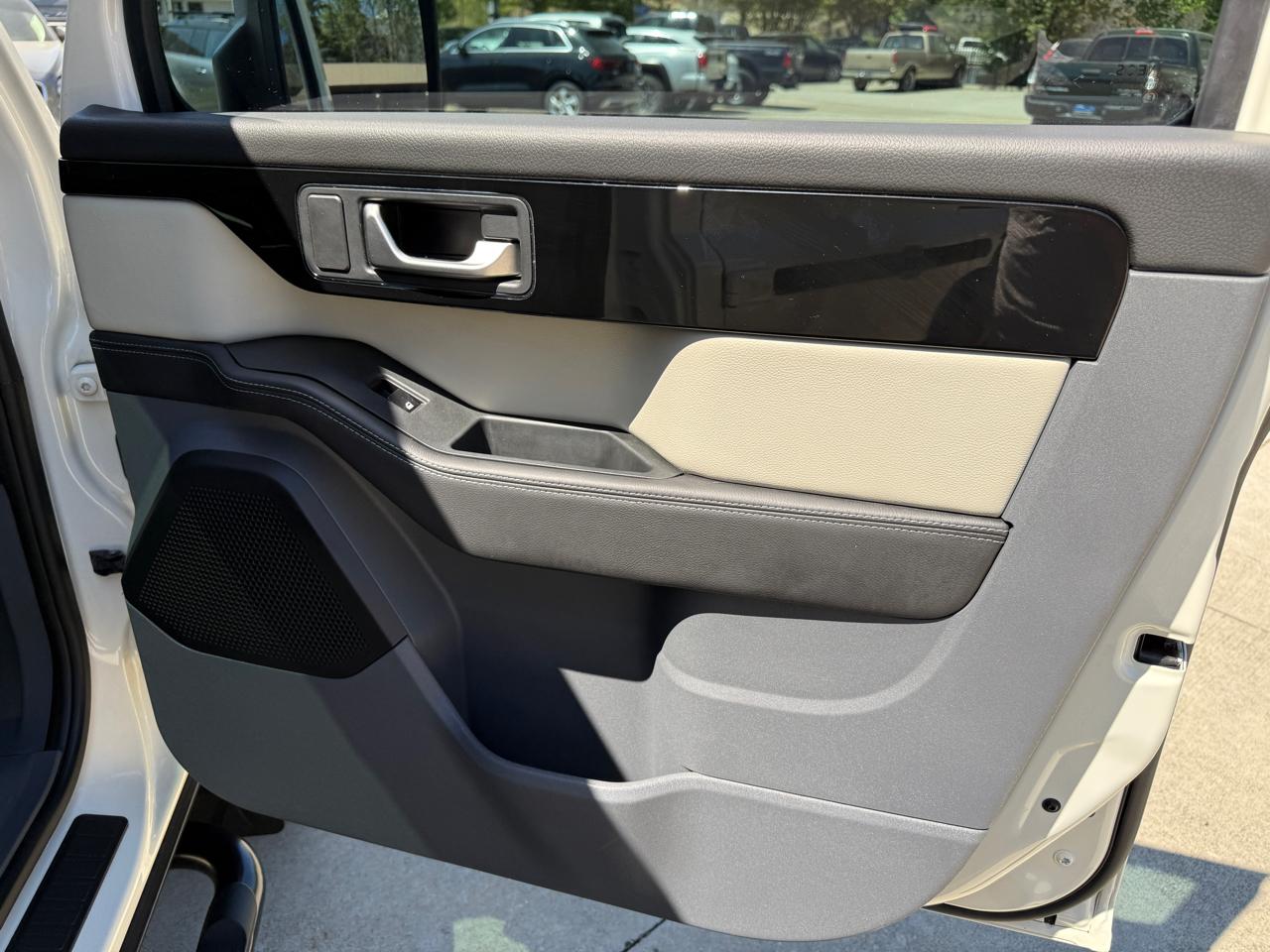 Ineos Grenadier Fieldmaster Edition AWD 2024