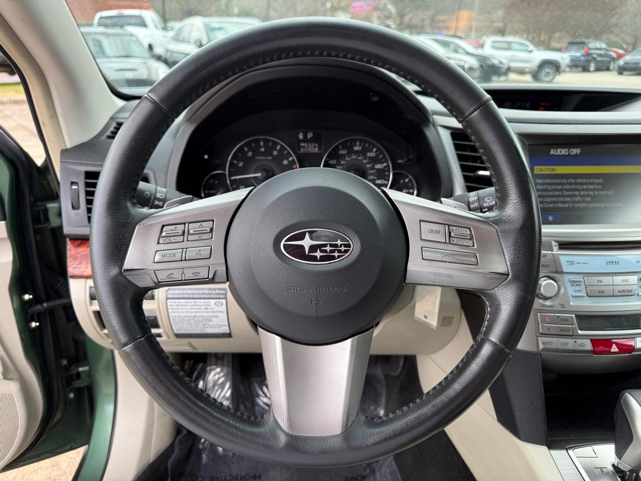 Subaru Outback 2.5i Limited 2011