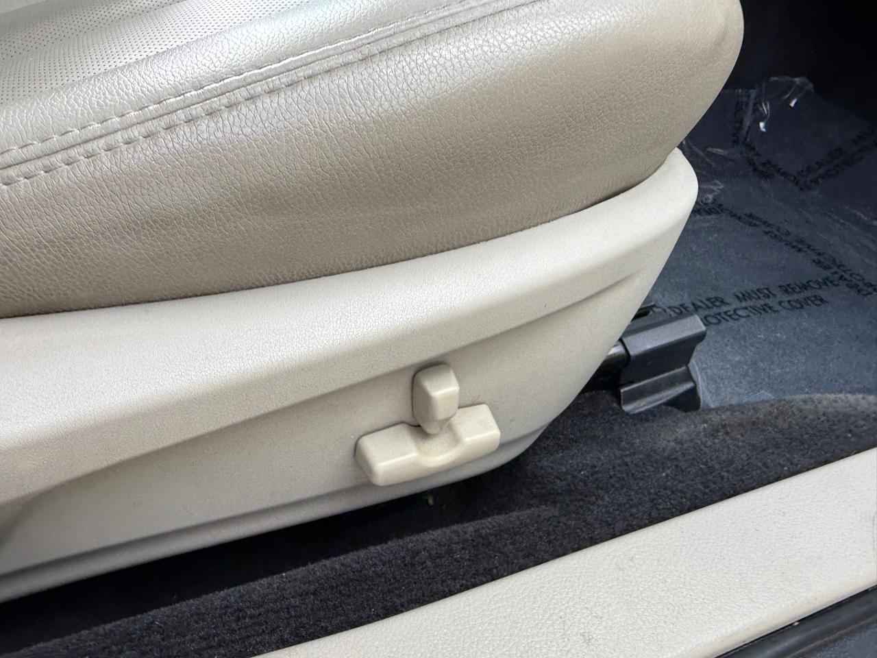 Subaru Outback 2.5i Limited 2011