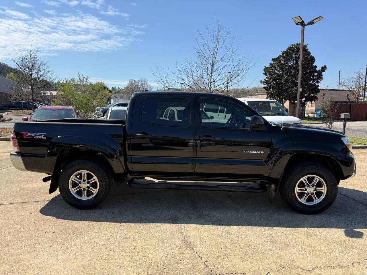 Toyota Tacoma PreRunner Double Cab Auto 2WD 2012