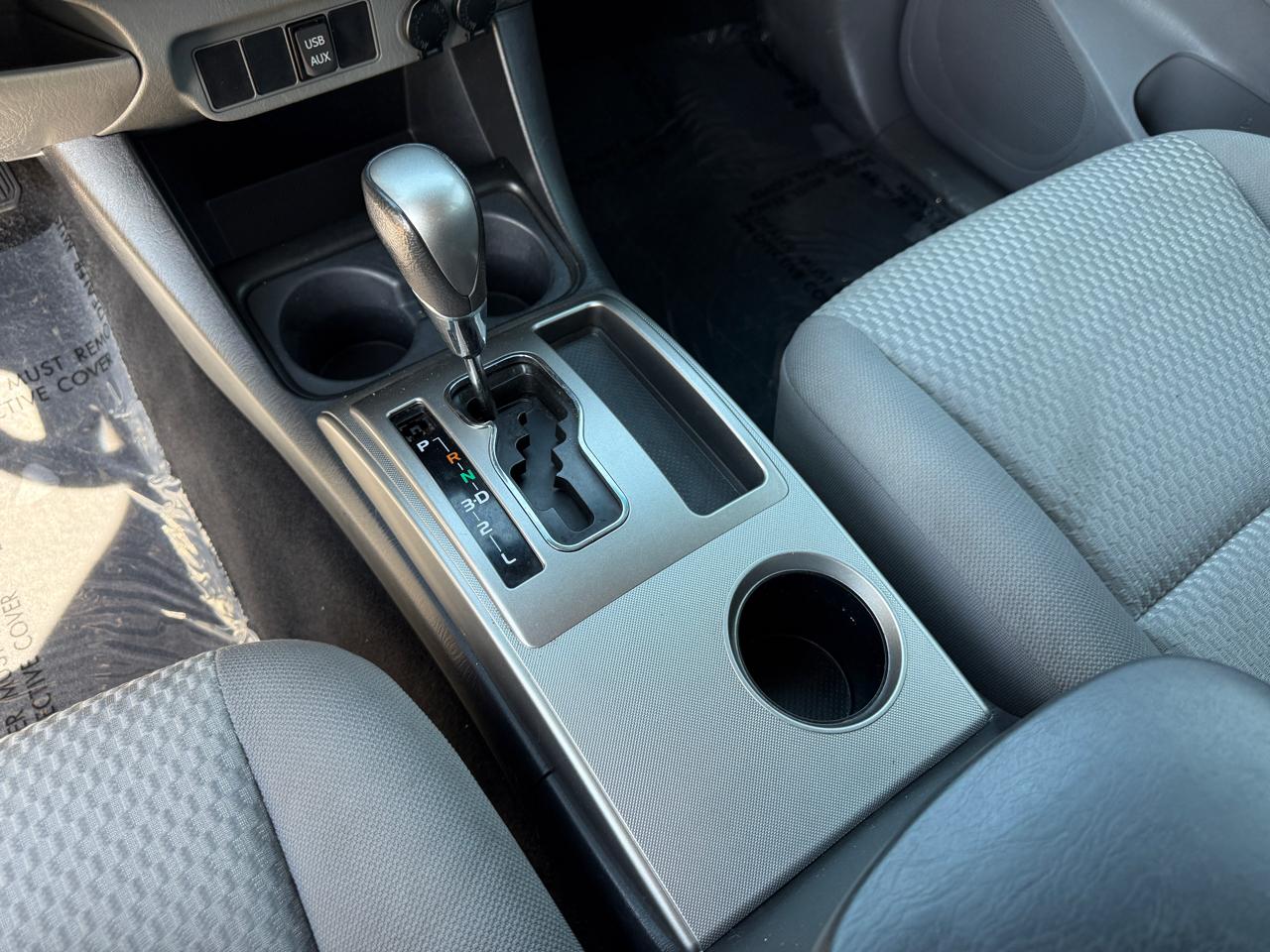 Toyota Tacoma PreRunner Double Cab Auto 2WD 2012