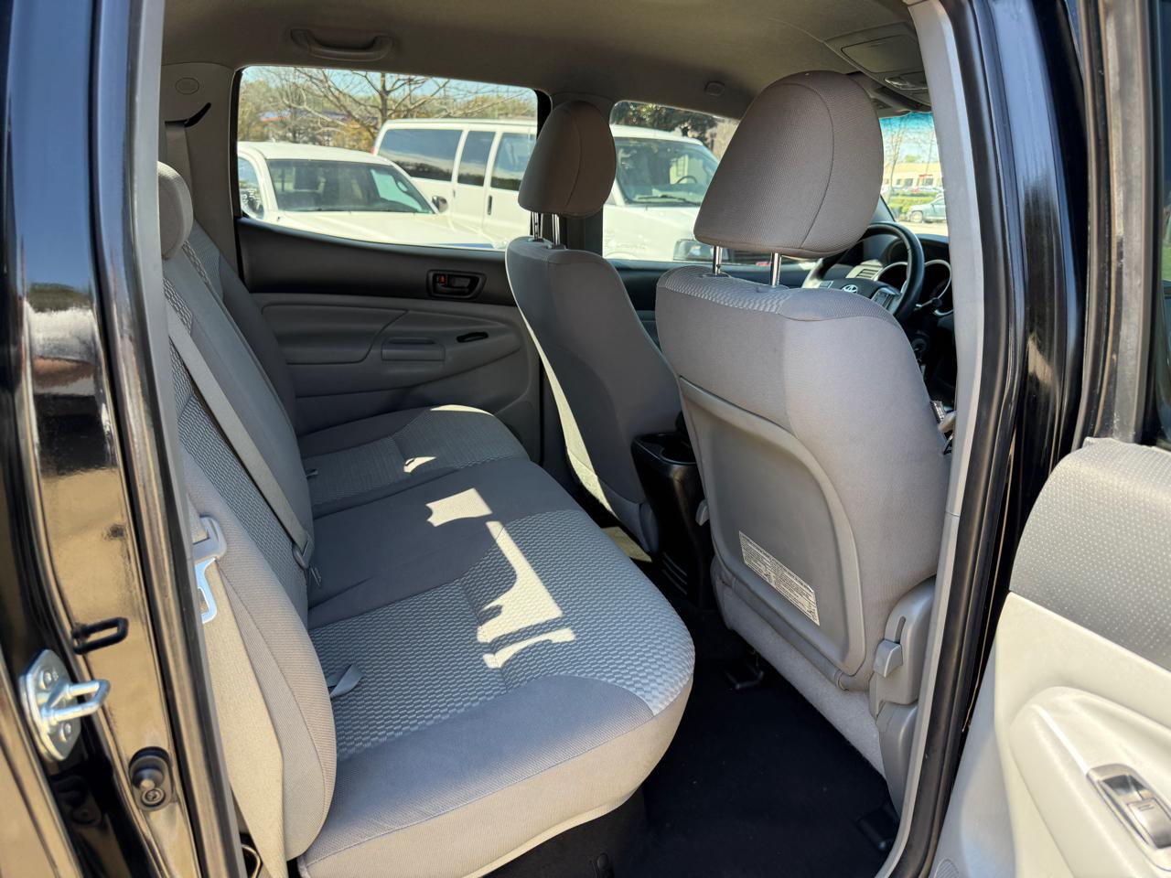 Toyota Tacoma PreRunner Double Cab Auto 2WD 2012