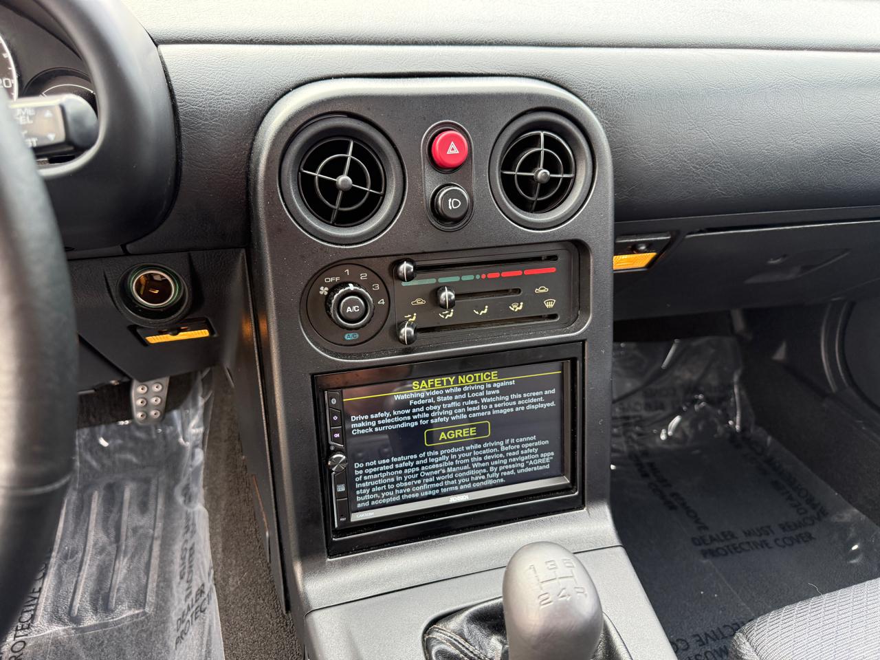 Mazda MX-5 Miata Base 1992