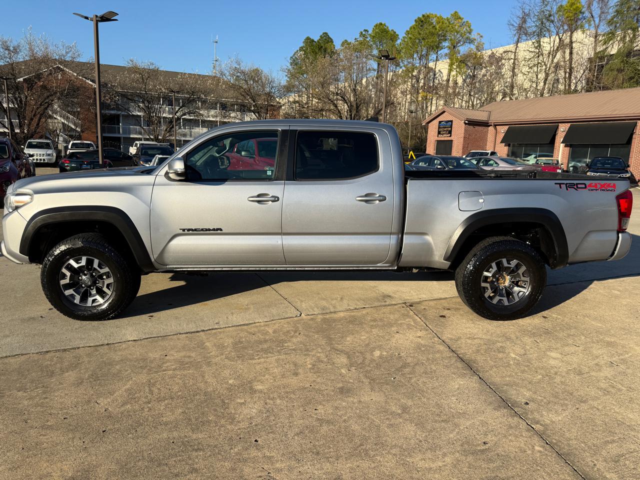 Toyota Tacoma TRD Off Road Double Cab 5' Bed V6 4x4 AT (Natl) 2019